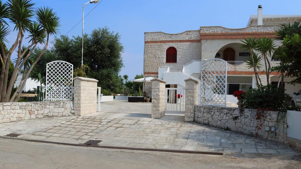 Villa Santo Stefano Monopoli Exteriör bild